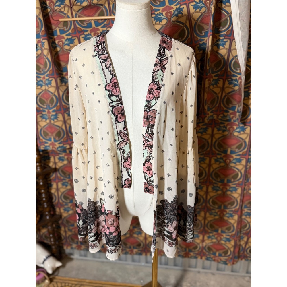 Altard State Floral Bell Sleeve Kimono Cardigan Women's Size L Cream Pink
